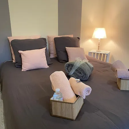 Severine D'hotes Bed & Breakfast 3*