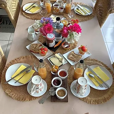 Nocleg ze śniadaniem Severine D'hotes 3*