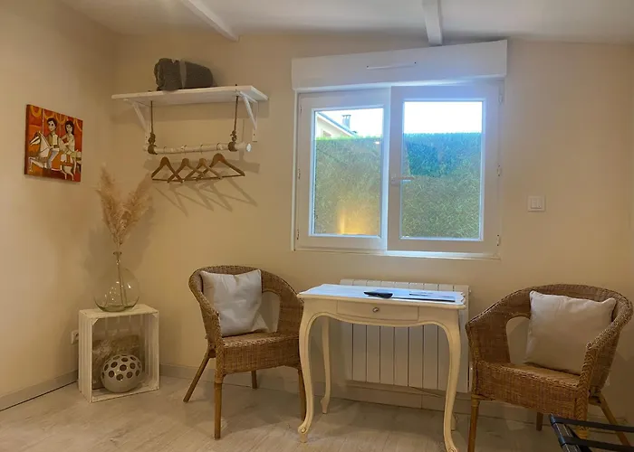 Séverine D’hôtes Bed & Breakfast Floing